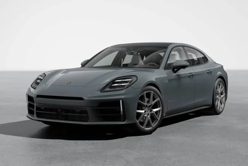 2026 Porsche Panamera 4 photo 1