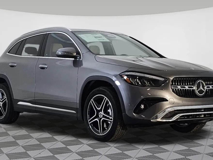 2026 Mercedes Benz GLA 250 4MATIC photo 1