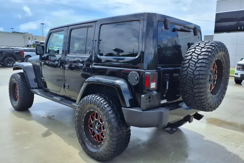 2018 Jeep Wrangler Unlimited Altitude photo 1