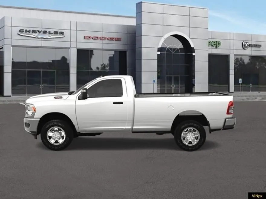 2024 Ram 3500 Tradesman photo 3