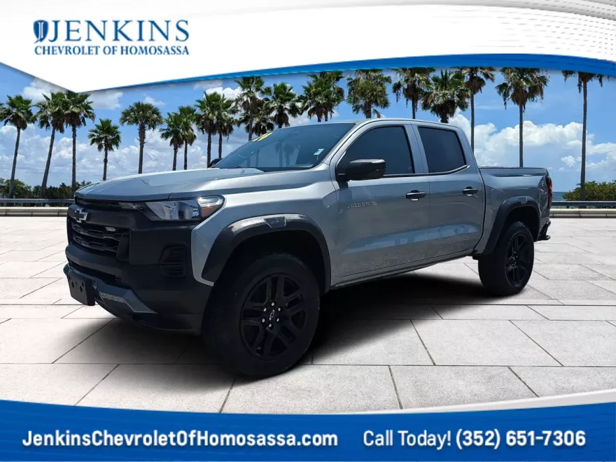 2024 Chevrolet Colorado Trail Boss photo 1
