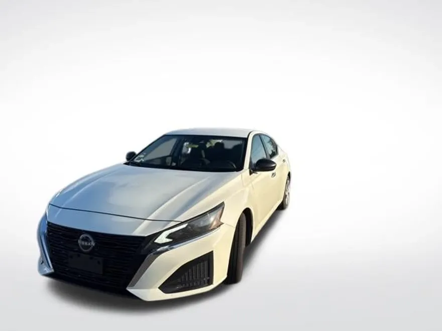 2024 Nissan Altima 2.5 S photo 1