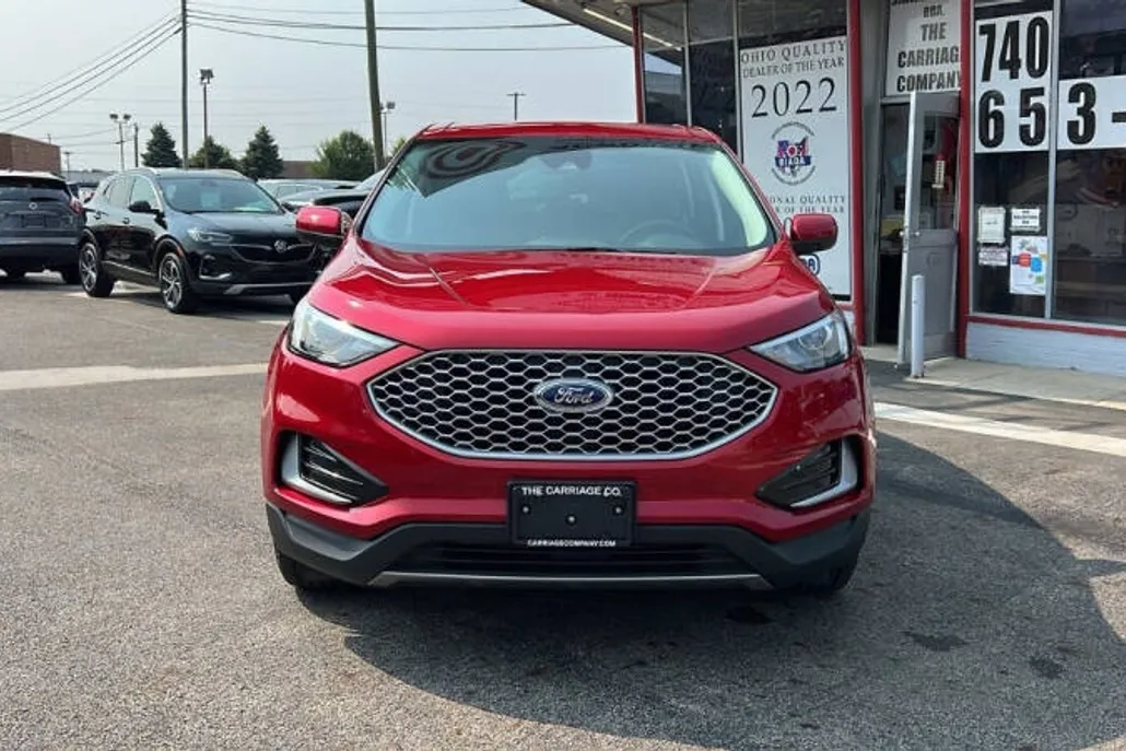 2023 Ford Edge SEL photo 1