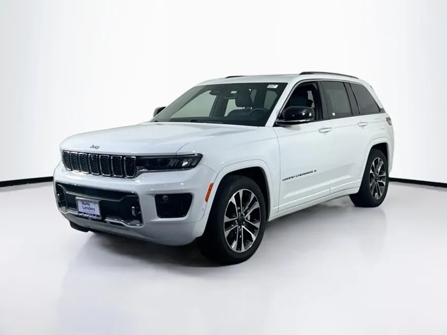 2022 Jeep Grand Cherokee Overland photo 1