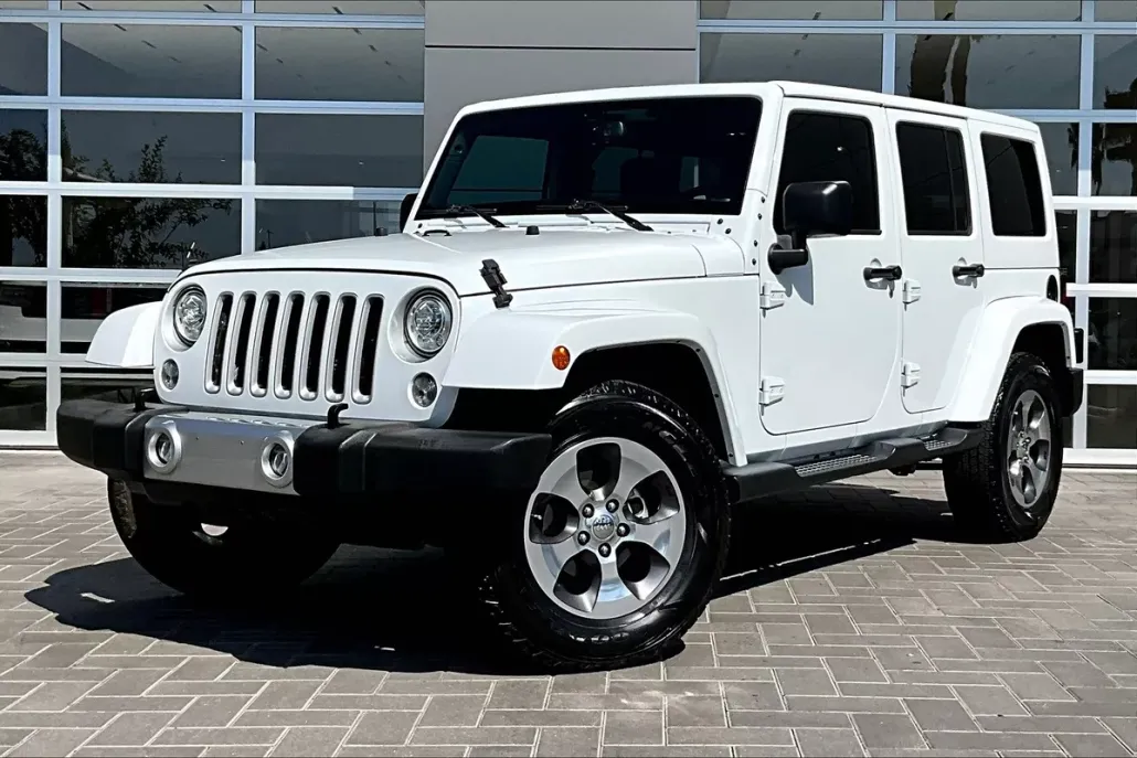 2017 Jeep Wrangler Unlimited Sahara Sport photo 1