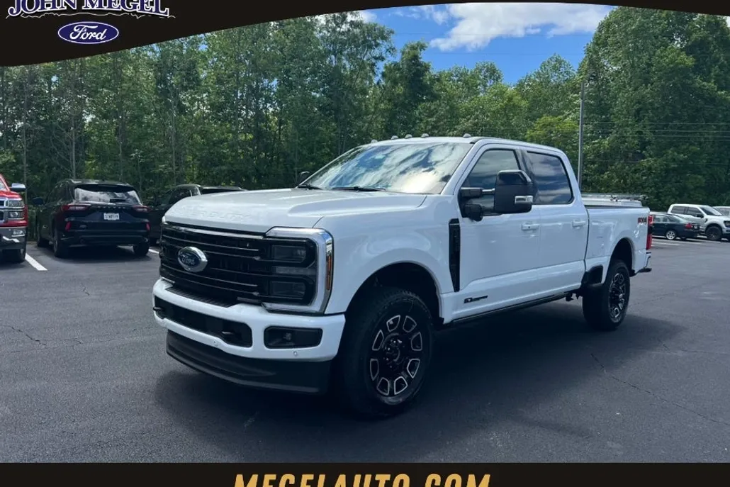 2025 Ford F-250 photo 1