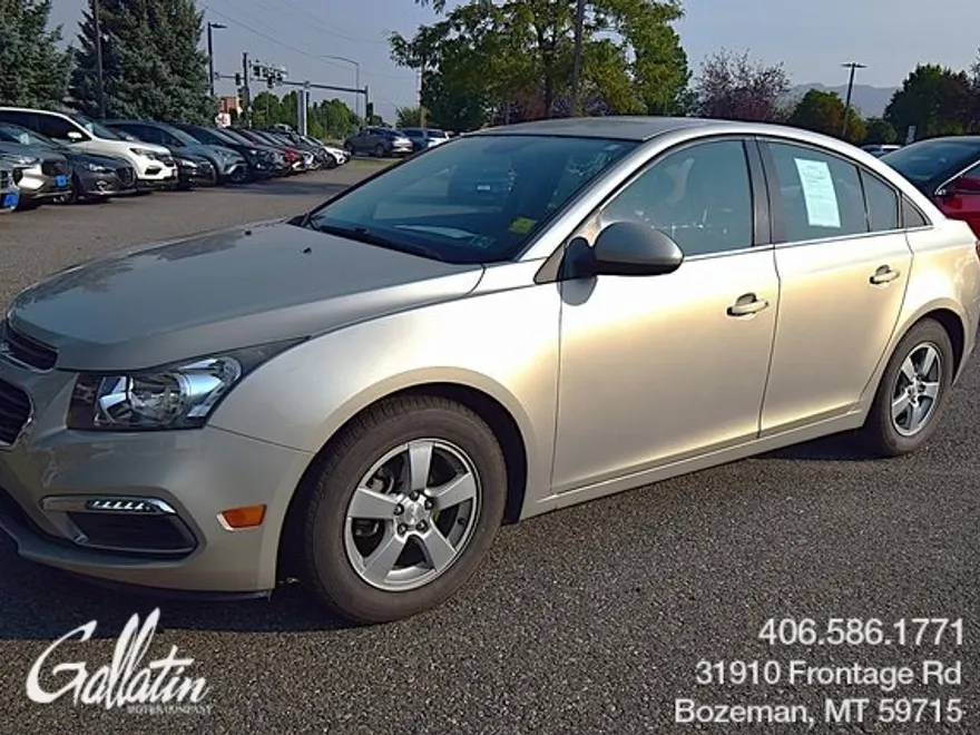 2016 Chevrolet Cruze photo 1
