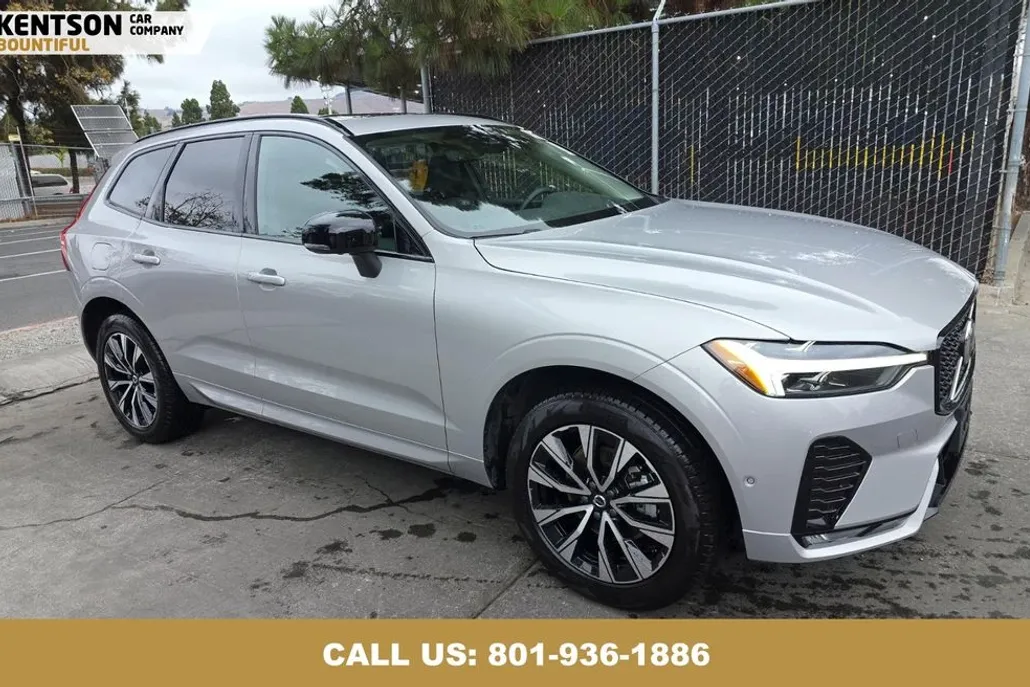 2025 Volvo XC60 B5 Plus photo 1