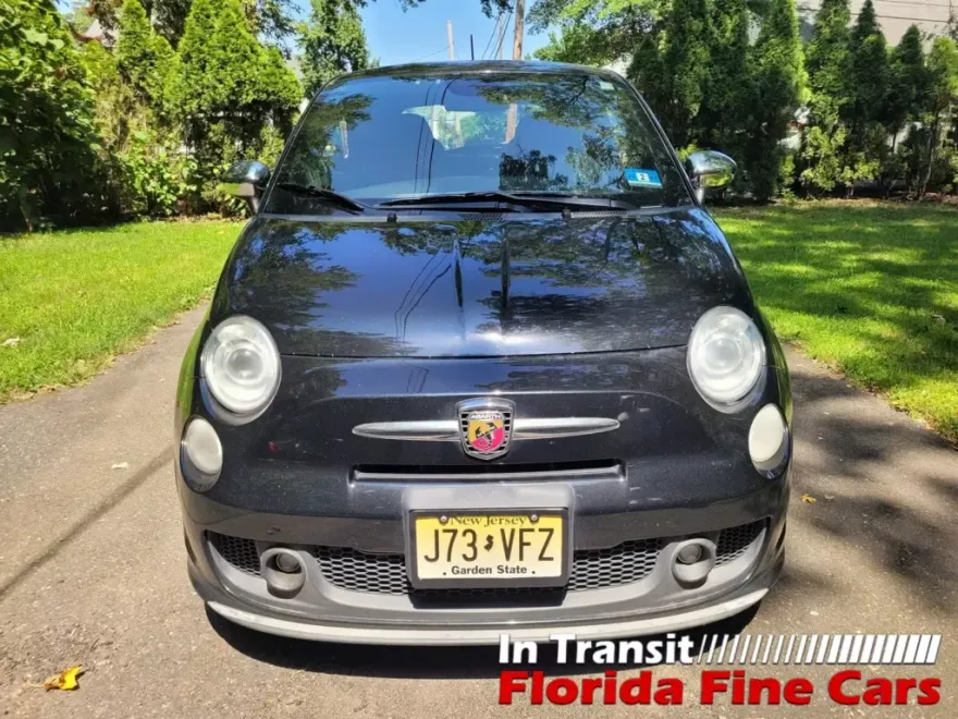 2015 Fiat 500 Abarth photo 1