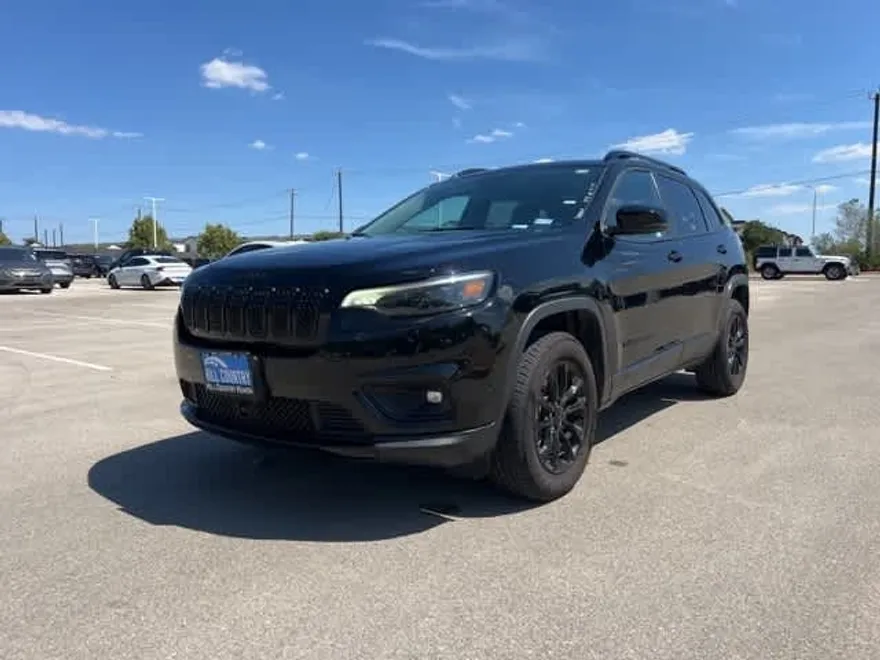 2023 Jeep Cherokee Altitude Lux photo 1