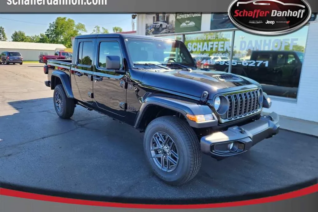 2025 Jeep Gladiator Sport S photo 1