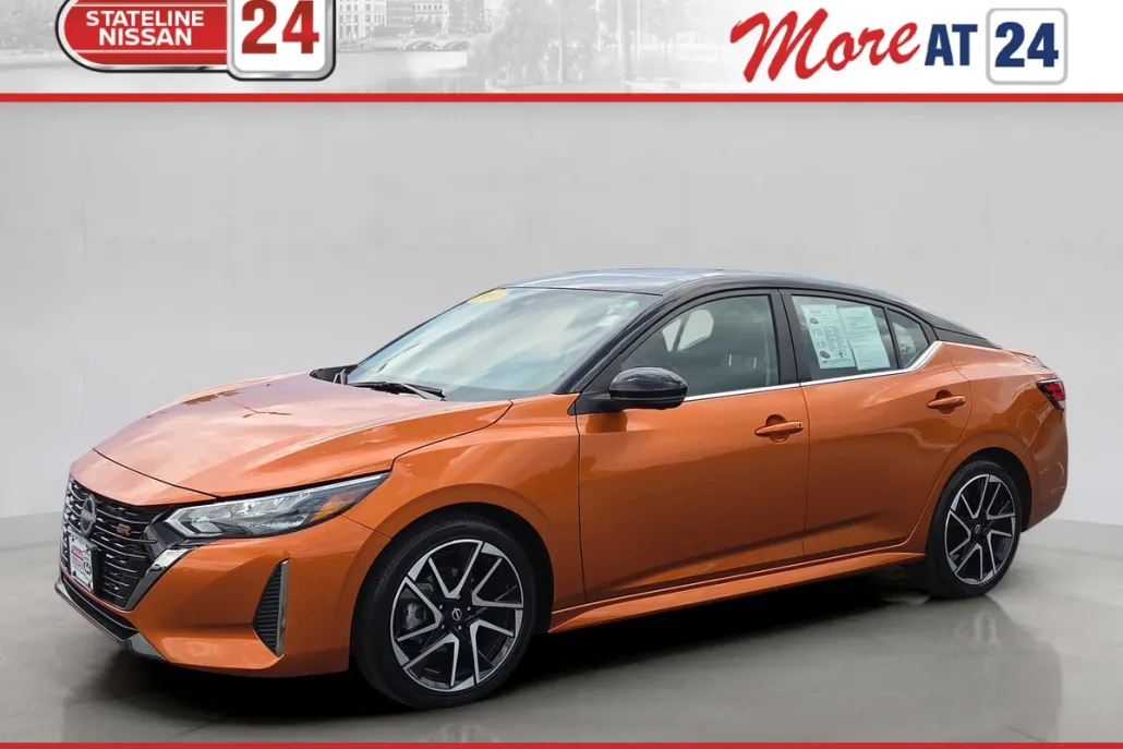 2024 Nissan Sentra SR photo 1