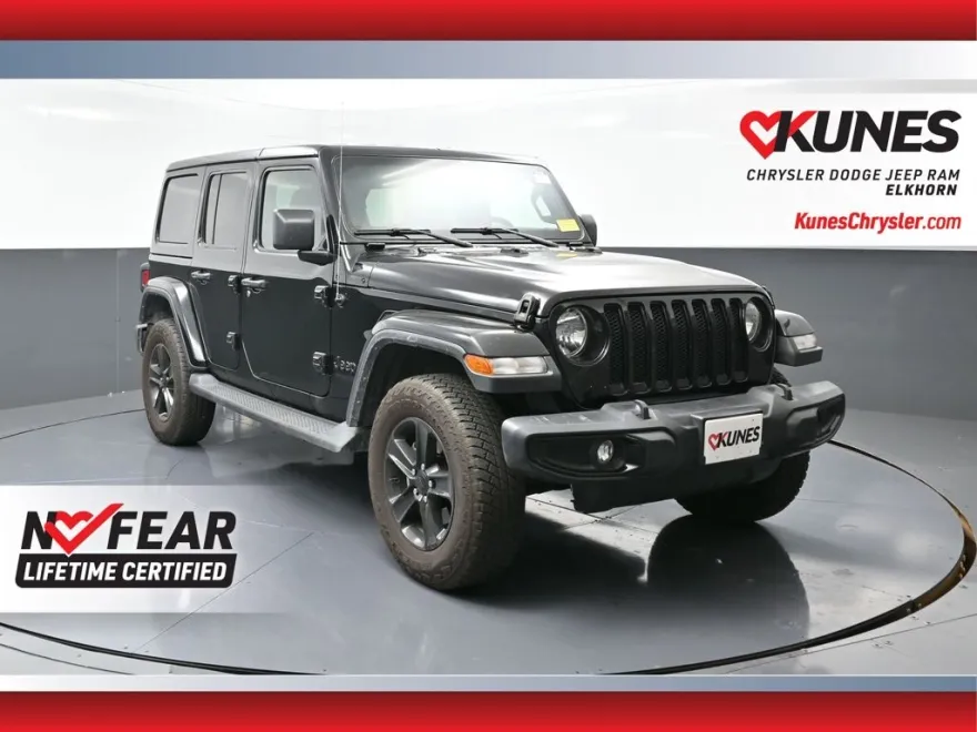 2022 Jeep Wrangler Unlimited Sahara Altitude photo 1