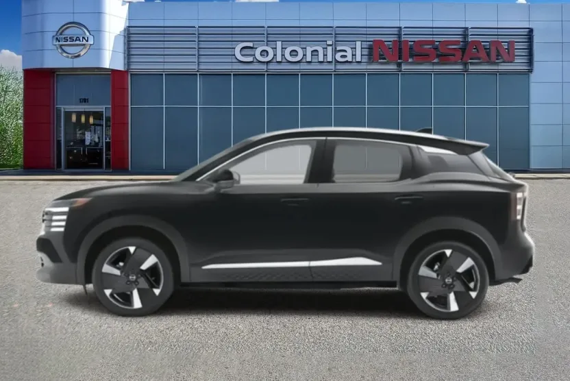 2025 Nissan Kicks SR photo 1