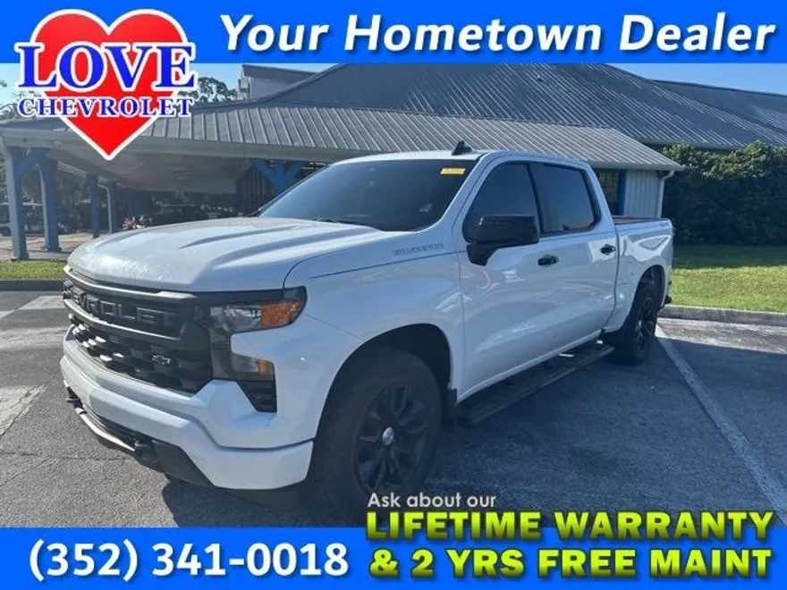 2024 Chevrolet Silverado 1500 Custom photo 1