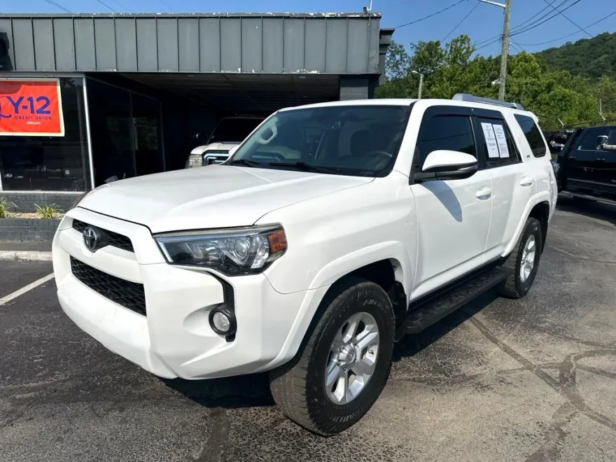 2014 Toyota 4Runner 4WD V6 Limited photo 1