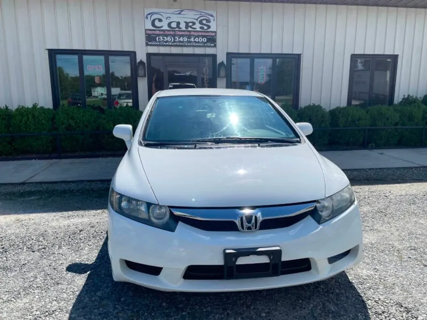 2011 Honda Civic LX photo 1