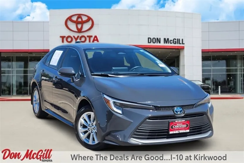2024 Toyota Corolla Hybrid XLE photo 1