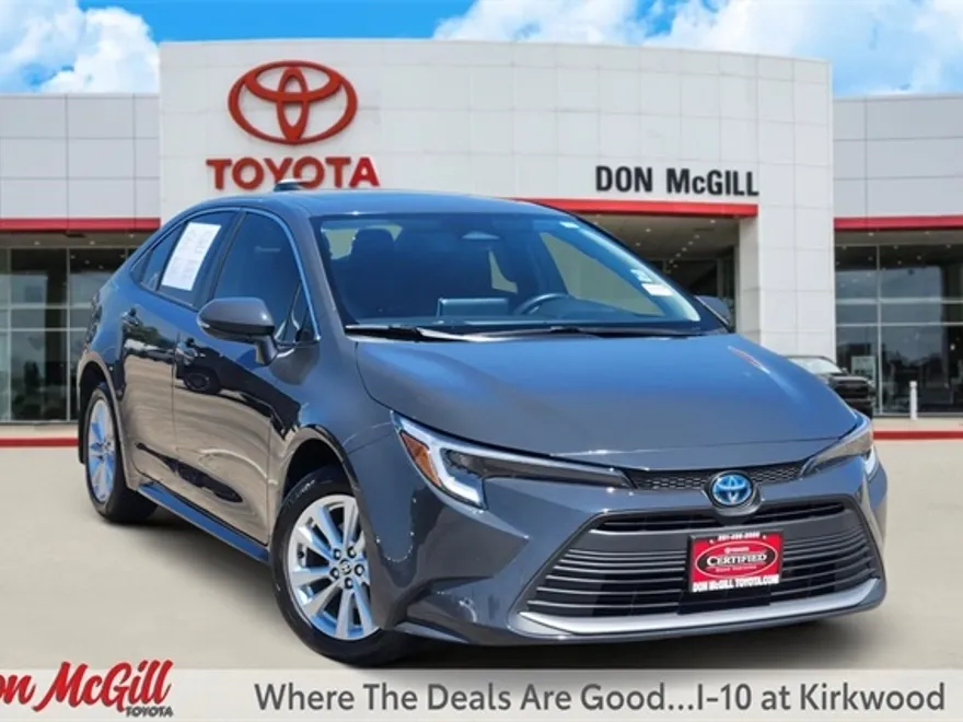 2024 Toyota Corolla Hybrid XLE photo 1