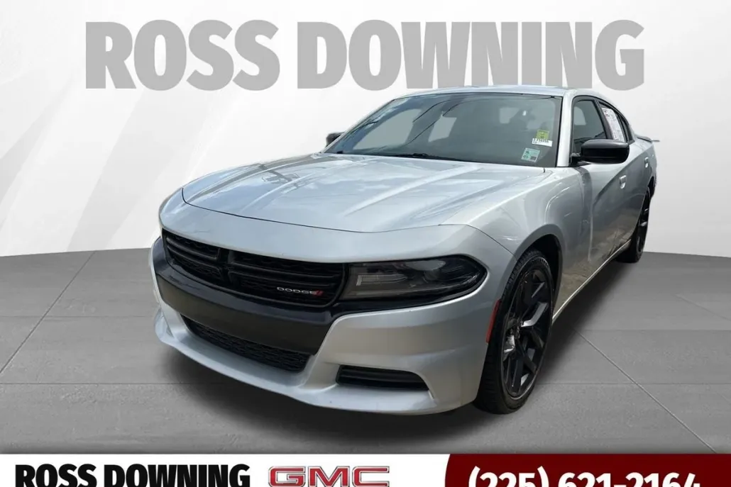 2019 Dodge Charger SXT photo 1