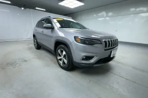 2020 Jeep Cherokee Limited photo 2