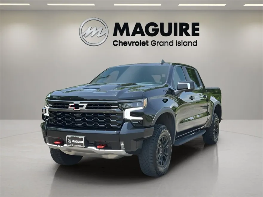 2024 Chevrolet Silverado 1500 ZR2 photo 1