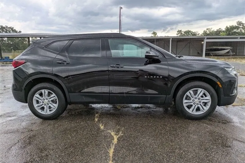 2021 Chevrolet Blazer 1LT photo 1