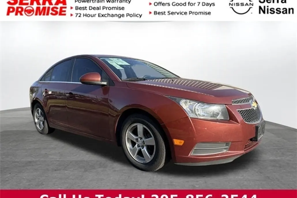 2012 Chevrolet Cruze LT photo 1