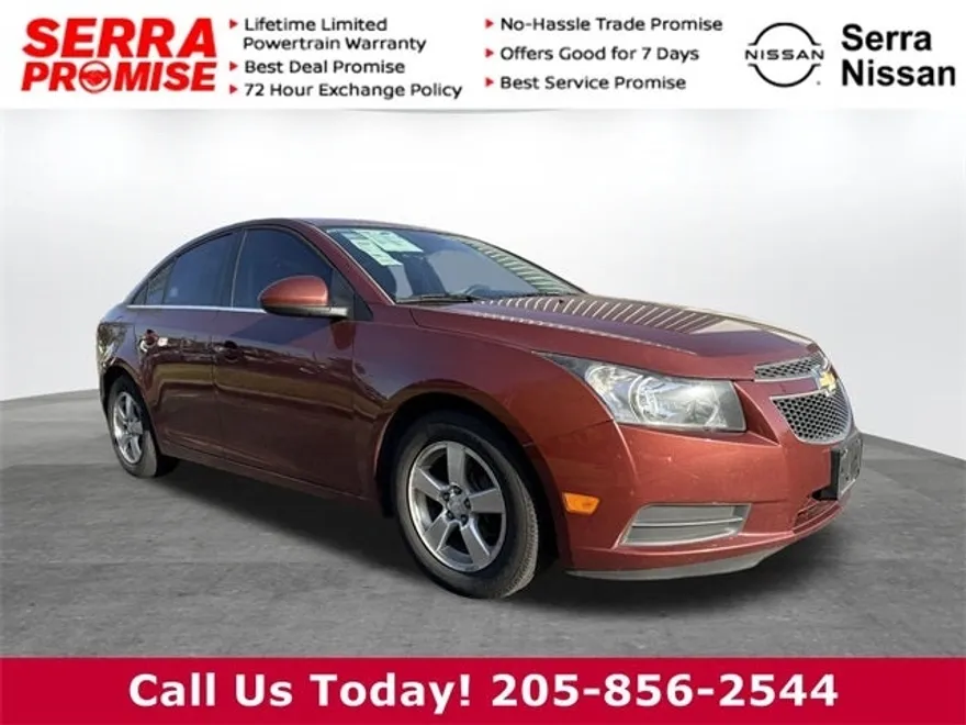 2012 Chevrolet Cruze LT photo 1