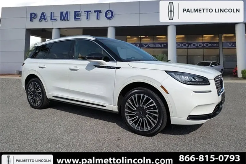2022 Lincoln Corsair Grand Touring photo 1