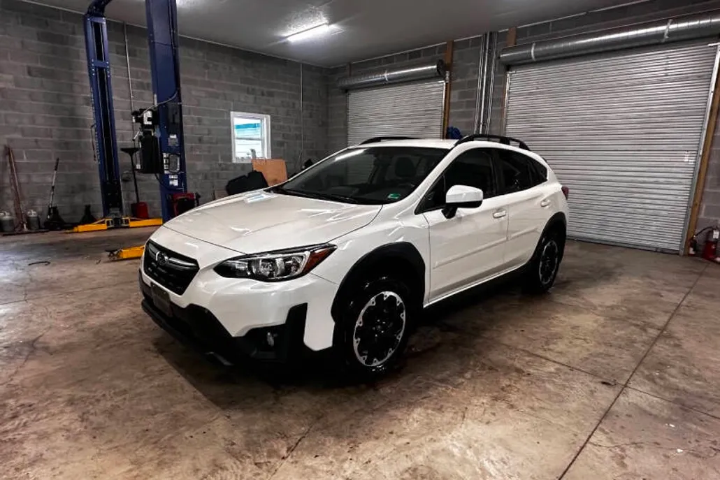 2023 Subaru Crosstrek Premium photo 1
