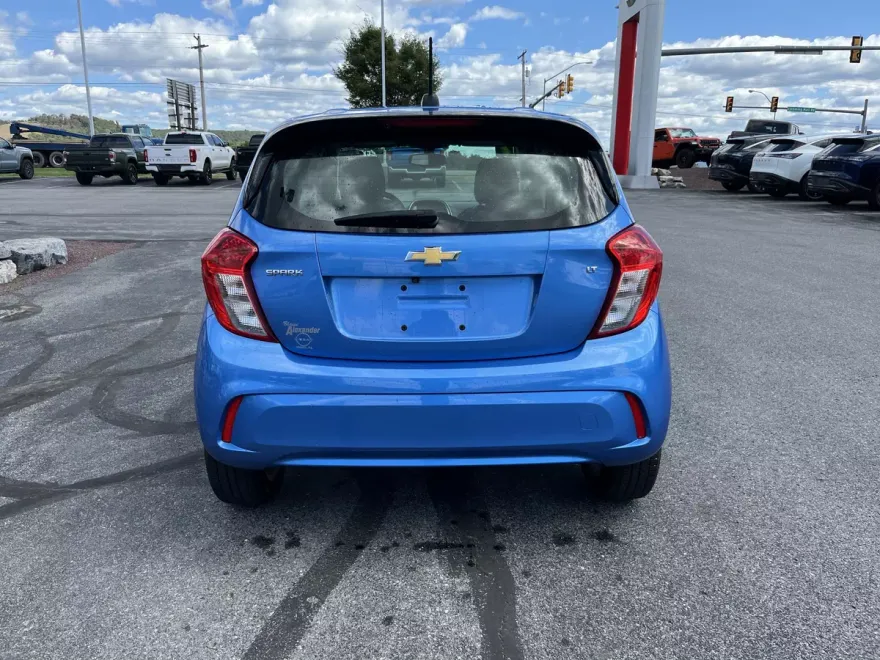 2017 Chevrolet Spark 1LT LT photo 1