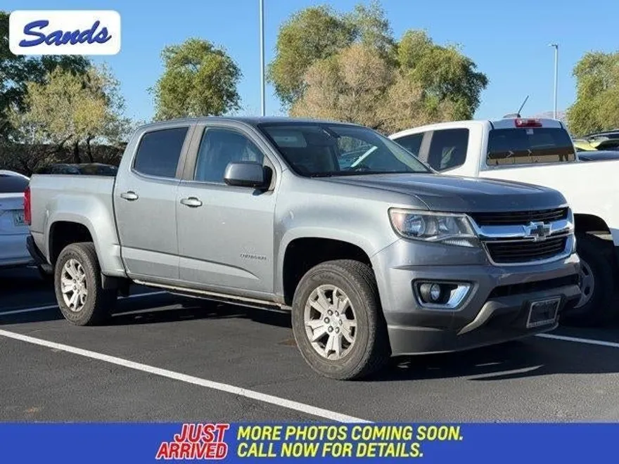 2019 Chevrolet Colorado LT photo 1