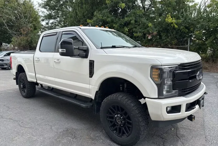 2019 Ford F-250 photo 1
