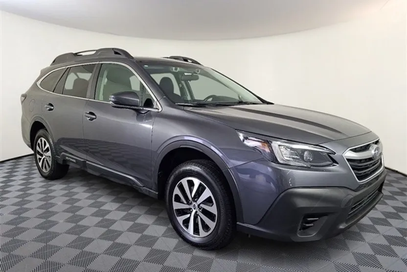 2022 Subaru Outback Premium photo 1
