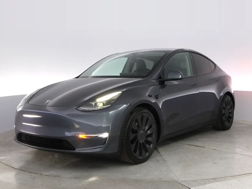 2022 Tesla Model Y Performance photo 1