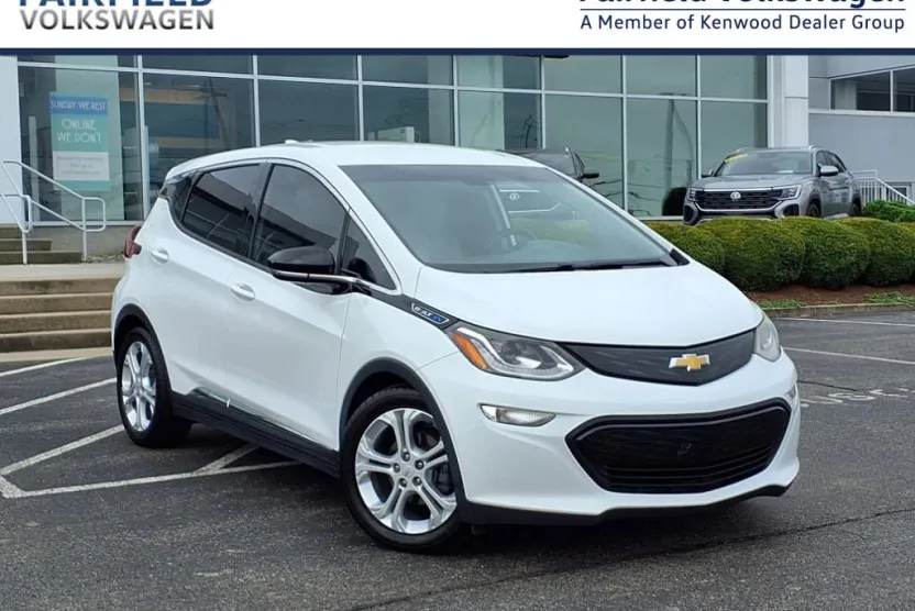 2017 Chevrolet Bolt EV photo 1