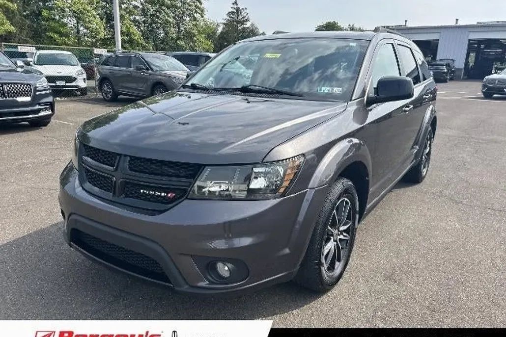 2019 Dodge Journey SE photo 1