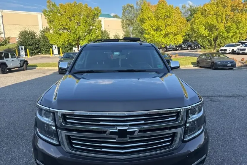 2017 Chevrolet Tahoe Premier photo 1