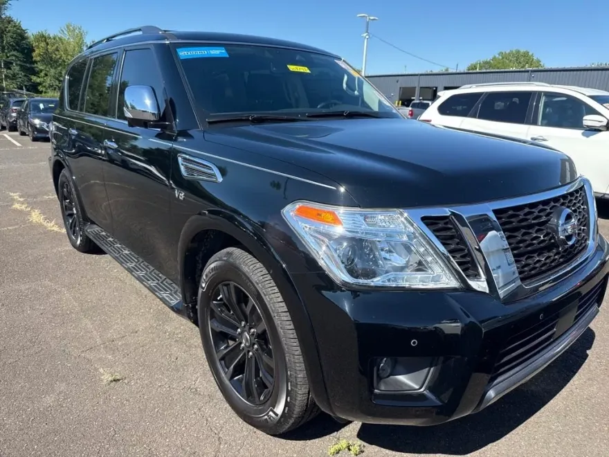 2019 Nissan Armada Platinum photo 1
