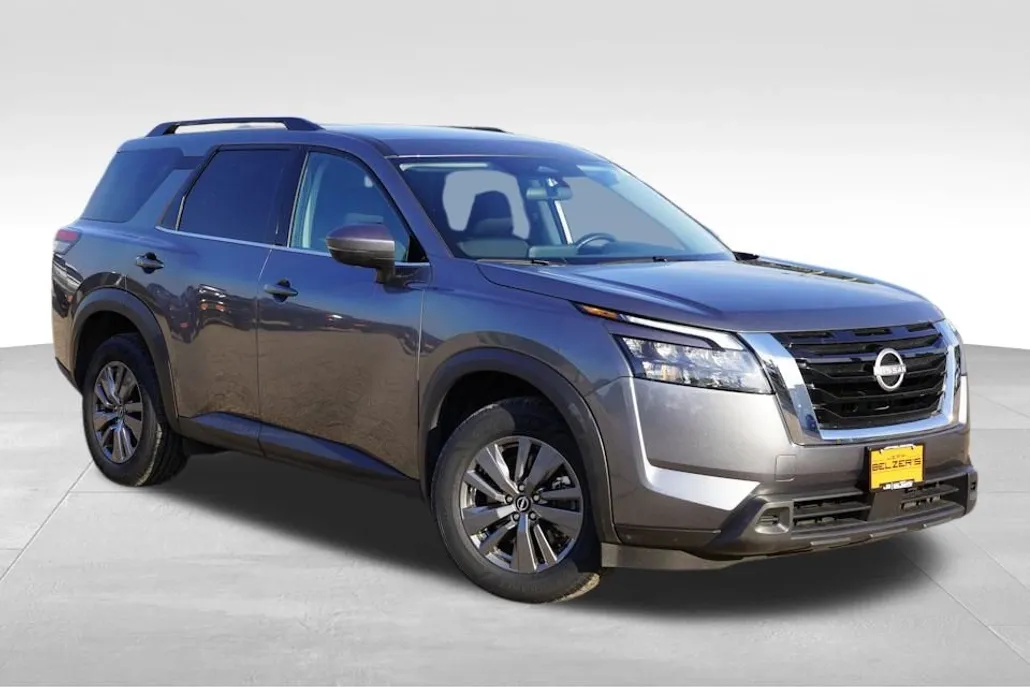 2025 Nissan Pathfinder SV photo 1