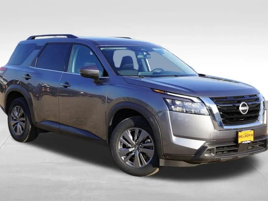 2025 Nissan Pathfinder SV photo 1