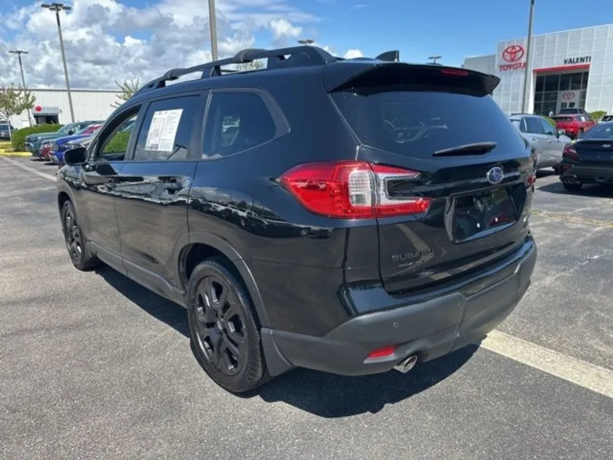 2023 Subaru Ascent Onyx Edition Limited photo 1