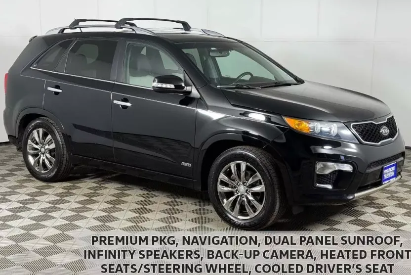 2012 Kia Sorento SX photo 1