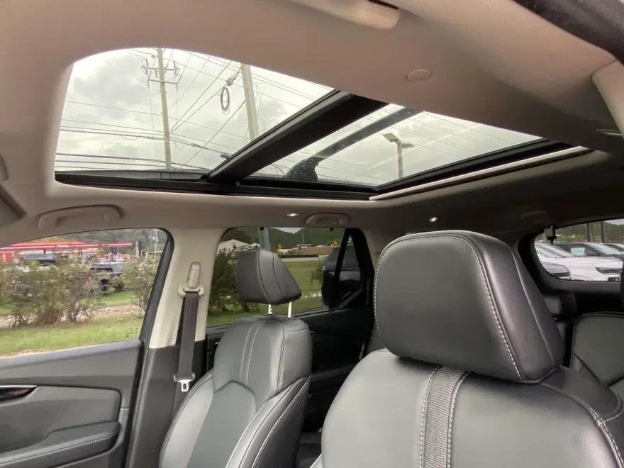 2023 Honda Pilot photo 1