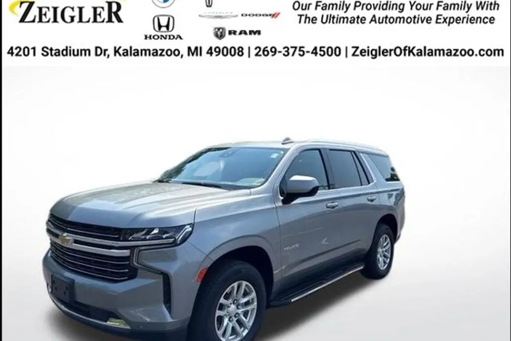 2023 Chevrolet Tahoe LT photo 1