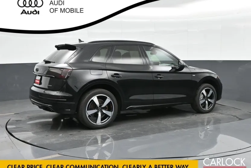 2023 Audi Q5 45 S line Premium photo 1