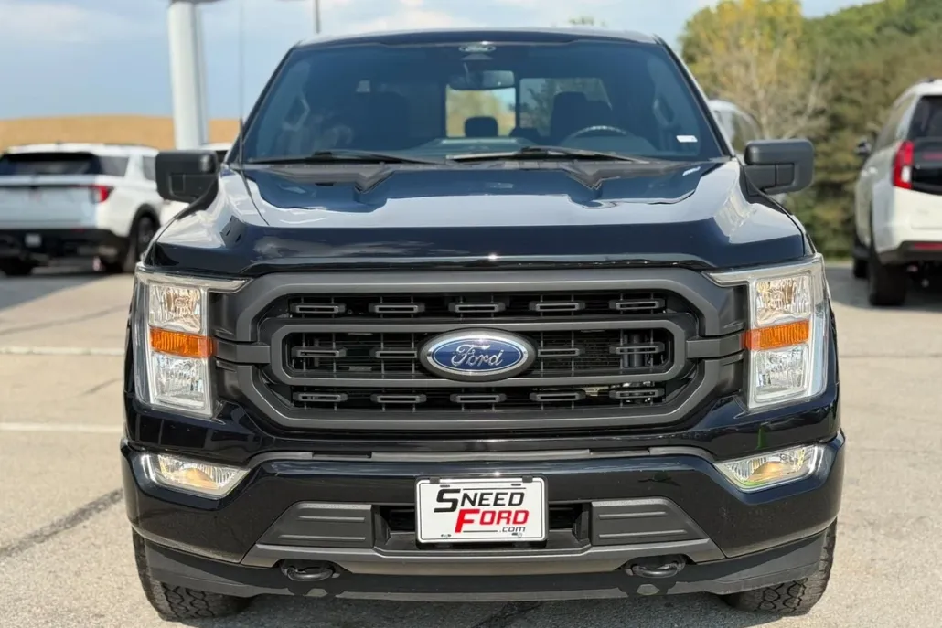 2022 Ford F-150 XLT photo 1