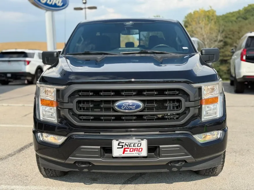 2022 Ford F-150 XLT photo 1