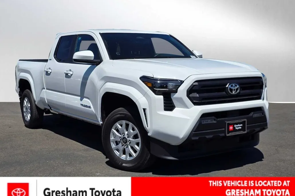 2024 Toyota Tacoma SR5 photo 1